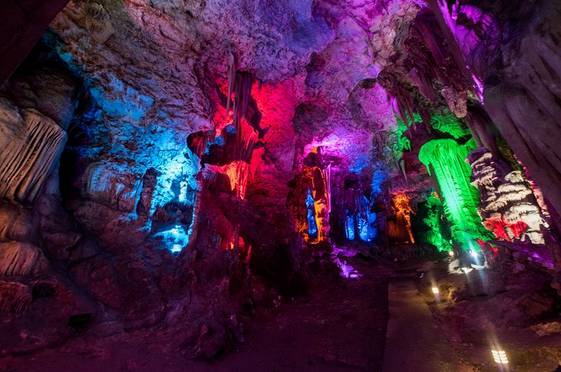 靈巫洞：我的魅力，等你來(lái)發(fā)現(xiàn)